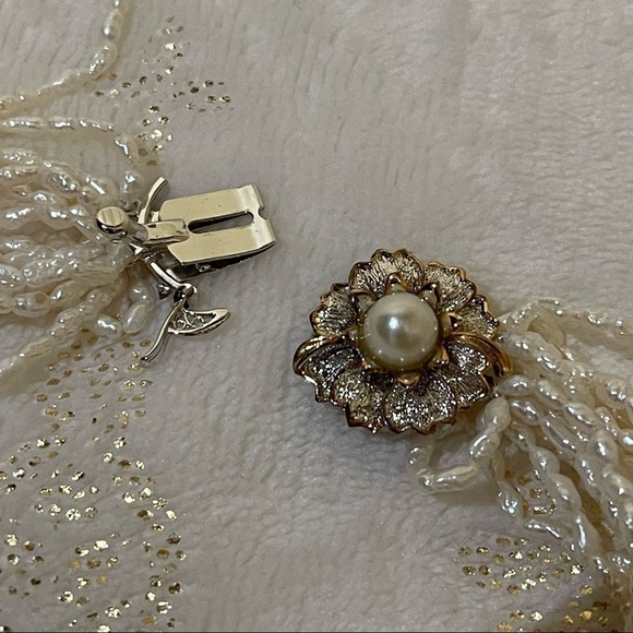 GENUINE fresh water pearl flower pendant necklace - Picture 9 of 12